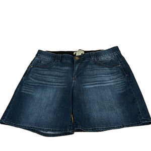 Democracy Ab solution Bermuda shorts